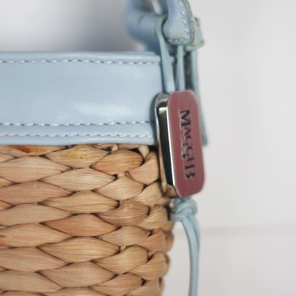 Maggie B straw purse with gingham lining - Picture 2 of 6